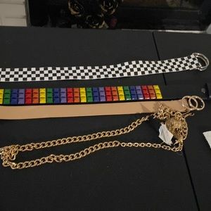 Women’s belts